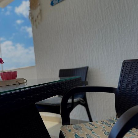 Pine&Sea Beach Retreat Sveti Stefan Bagian luar foto